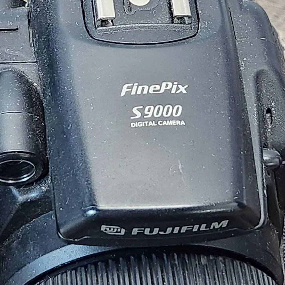 Fujifilm finepix s9000